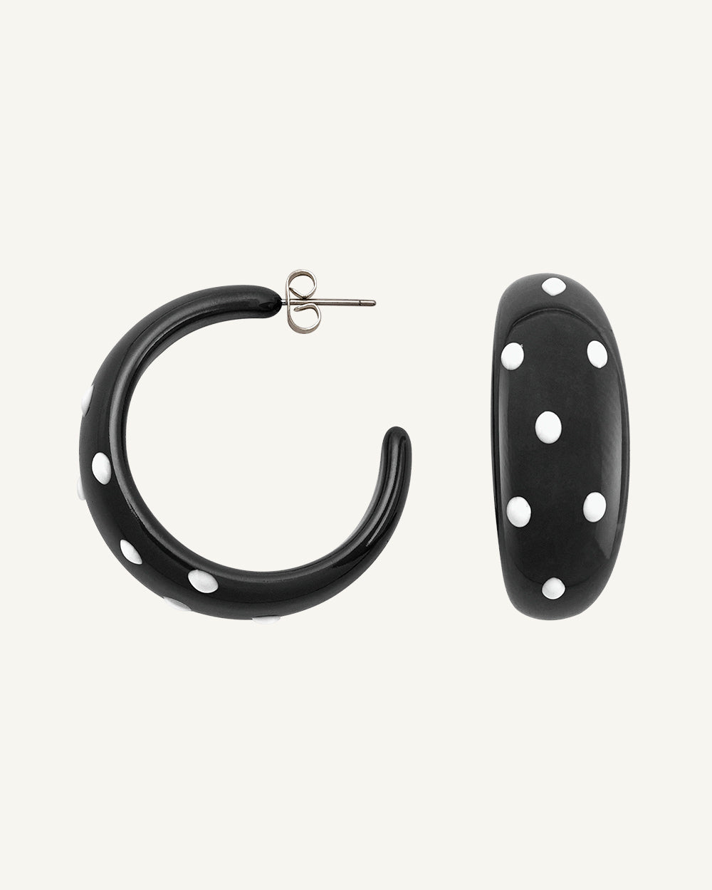 Mari Carmen Black Earrings