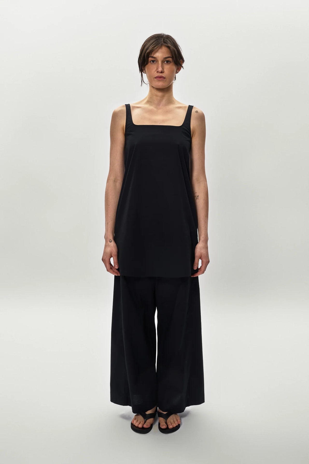 Poplin Long Tunic in Black