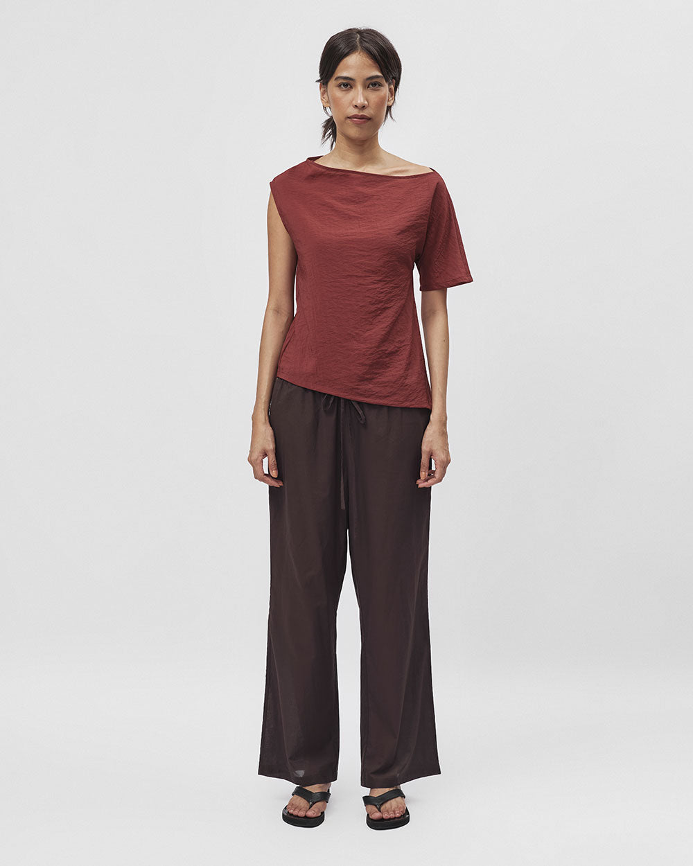 Single Shoulder Top in Red