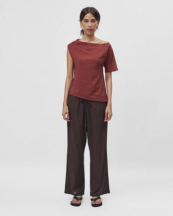 Single Shoulder Top in Red