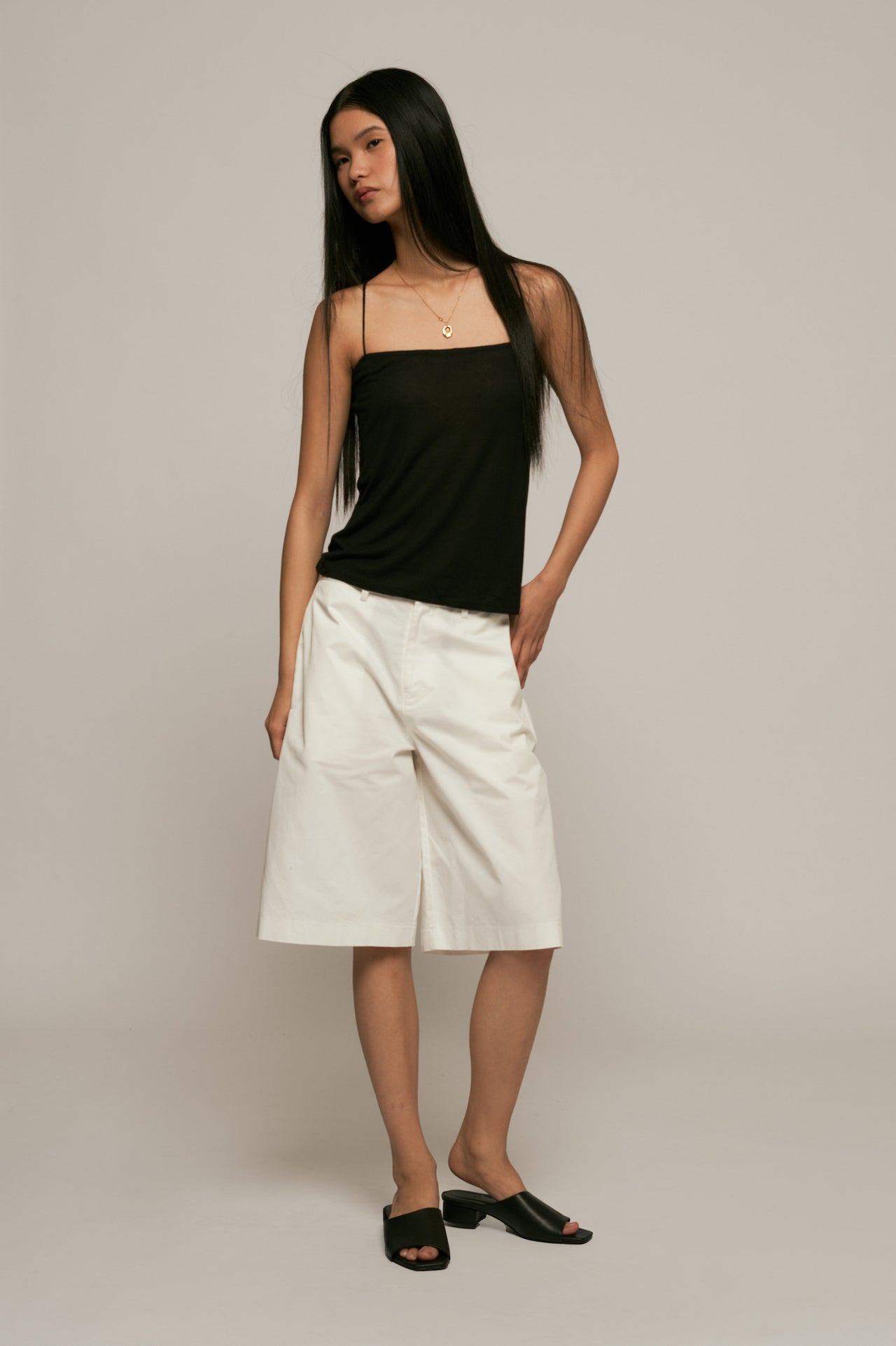 Bermuda Shorts in White