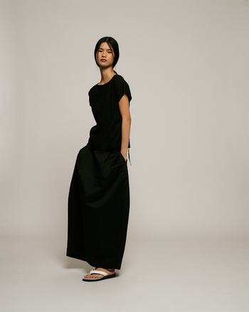 Long Cocoon Skirt in Black