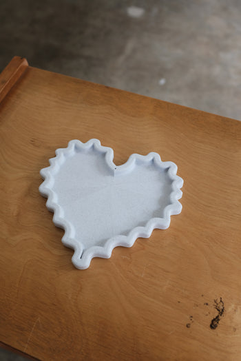 Pusoy in Marble White