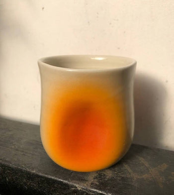 Pinch Cup in Radial Orange
